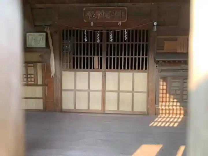 神明神社の本殿・本堂