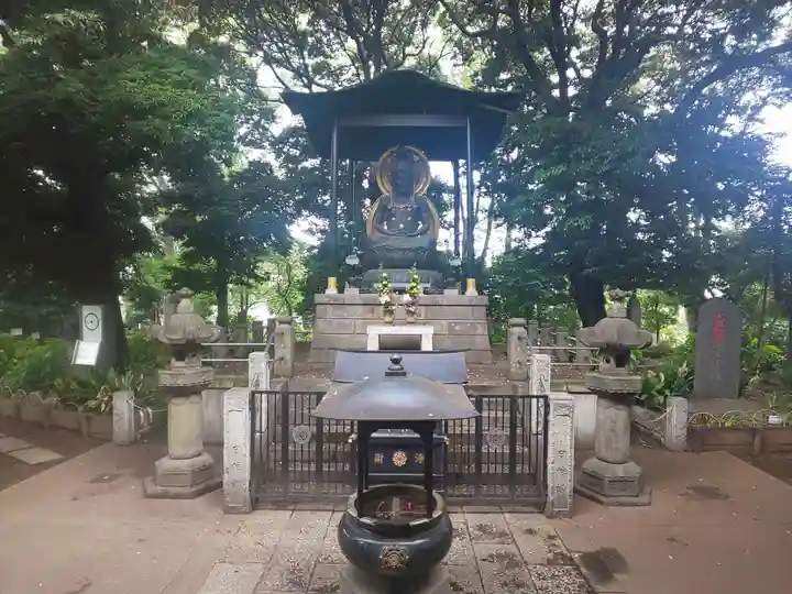 瀧泉寺(目黒不動尊)の仏像