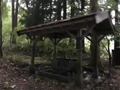 和井内神社の手水舎