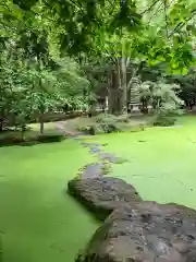 帯廣神社の庭園