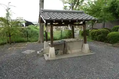 神足神社の手水舎