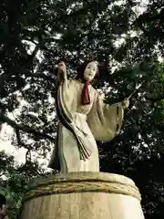 天岩戸神社の像