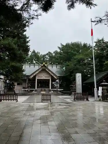 白石神社の本殿・本堂