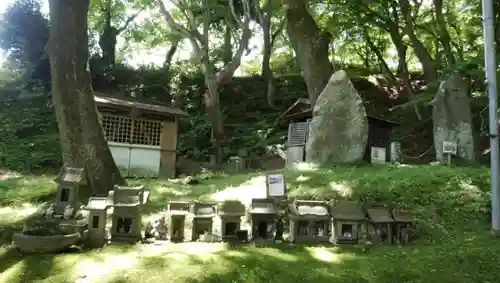 三春大神宮の末社