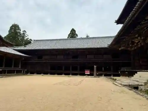 圓教寺の{uncategorized: "未分類", other: "その他", undefined: "問題あり", building: "その他建物", grave: "お墓", sacred_gate: "鳥居", guardian: "狛犬", statue: "像", buddha: "仏像", history: "歴史", nature: "自然", garden: "庭園", animal: "動物", pagoda: "塔", temizu: "手水舎", mountain_gate: "山門・神門", sanctuary: "本殿・本堂", subordinate: "末社・摂社", art: "芸術", scenery: "景色", jizo: "地蔵", ema: "絵馬", goshuin: "御朱印", omikuji: "おみくじ", items: "授与品その他", amulet: "お守り", goshuincho: "御朱印帳", eats: "食事", festival: "お祭り", votive_dance: "神楽", shichigosan: "七五三参", wedding: "結婚式", experience: "体験その他", initially: "初詣", around: "周辺", anti_infection: "感染症対策"}