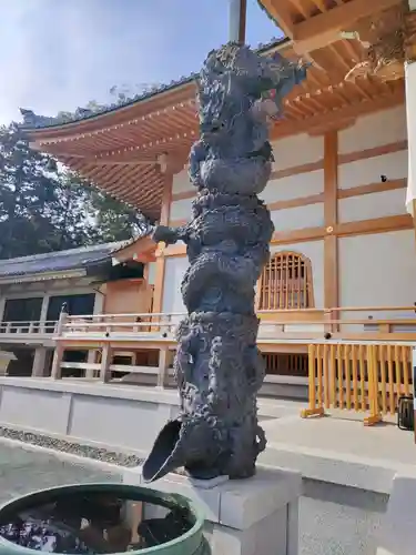 豊川閣　妙厳寺の像
