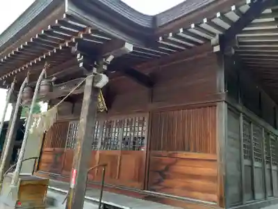 諏訪神社の本殿・本堂