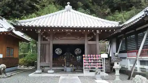 鬼岩寺の末社