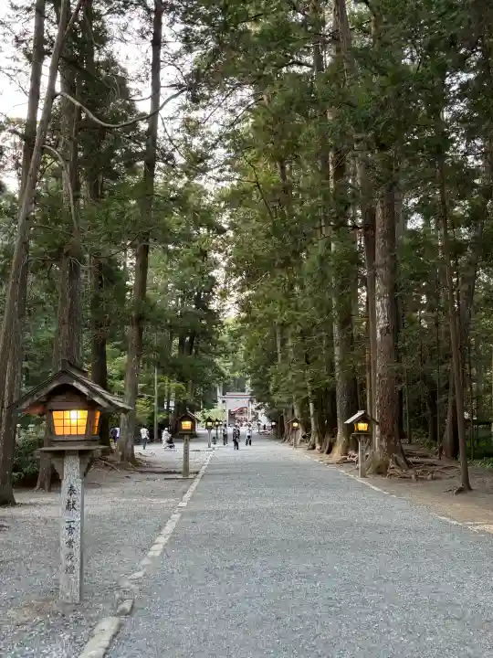 小國神社の{uncategorized: "未分類", other: "その他", undefined: "問題あり", building: "その他建物", grave: "お墓", sacred_gate: "鳥居", guardian: "狛犬", statue: "像", buddha: "仏像", history: "歴史", nature: "自然", garden: "庭園", animal: "動物", pagoda: "塔", temizu: "手水舎", mountain_gate: "山門・神門", sanctuary: "本殿・本堂", subordinate: "末社・摂社", art: "芸術", scenery: "景色", jizo: "地蔵", ema: "絵馬", goshuin: "御朱印", omikuji: "おみくじ", items: "授与品その他", amulet: "お守り", goshuincho: "御朱印帳", eats: "食事", festival: "お祭り", votive_dance: "神楽", shichigosan: "七五三参", wedding: "結婚式", experience: "体験その他", initially: "初詣", around: "周辺", anti_infection: "感染症対策"}