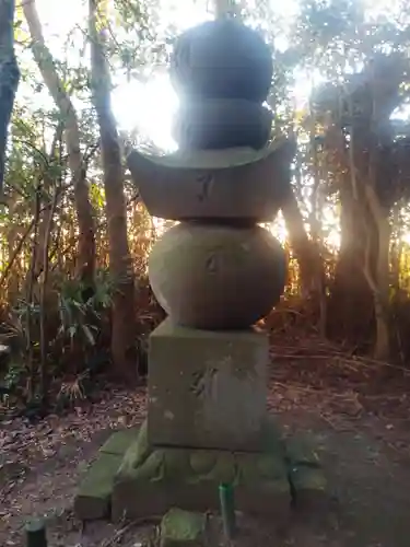 水神社の塔