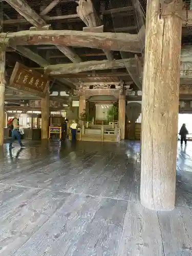 厳島神社の{uncategorized: "未分類", other: "その他", undefined: "問題あり", building: "その他建物", grave: "お墓", sacred_gate: "鳥居", guardian: "狛犬", statue: "像", buddha: "仏像", history: "歴史", nature: "自然", garden: "庭園", animal: "動物", pagoda: "塔", temizu: "手水舎", mountain_gate: "山門・神門", sanctuary: "本殿・本堂", subordinate: "末社・摂社", art: "芸術", scenery: "景色", jizo: "地蔵", ema: "絵馬", goshuin: "御朱印", omikuji: "おみくじ", items: "授与品その他", amulet: "お守り", goshuincho: "御朱印帳", eats: "食事", festival: "お祭り", votive_dance: "神楽", shichigosan: "七五三参", wedding: "結婚式", experience: "体験その他", initially: "初詣", around: "周辺", anti_infection: "感染症対策"}