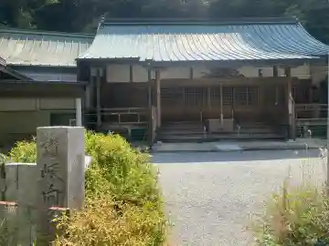 満願寺不動尊の{uncategorized: "未分類", other: "その他", undefined: "問題あり", building: "その他建物", grave: "お墓", sacred_gate: "鳥居", guardian: "狛犬", statue: "像", buddha: "仏像", history: "歴史", nature: "自然", garden: "庭園", animal: "動物", pagoda: "塔", temizu: "手水舎", mountain_gate: "山門・神門", sanctuary: "本殿・本堂", subordinate: "末社・摂社", art: "芸術", scenery: "景色", jizo: "地蔵", ema: "絵馬", goshuin: "御朱印", omikuji: "おみくじ", items: "授与品その他", amulet: "お守り", goshuincho: "御朱印帳", eats: "食事", festival: "お祭り", votive_dance: "神楽", shichigosan: "七五三参", wedding: "結婚式", experience: "体験その他", initially: "初詣", around: "周辺", anti_infection: "感染症対策"}