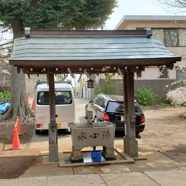 八幡神社の手水舎