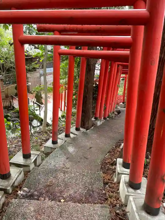 廣坂稲荷神社(石川県)