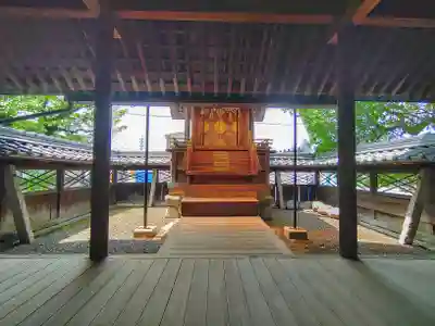 日吉社(弥勒寺東)の本殿・本堂