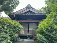 孝明寺の本殿