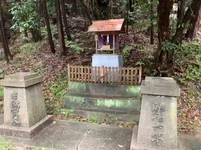 生石八幡神社の末社・摂社