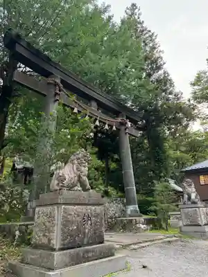 諏訪大社上社前宮(長野県)