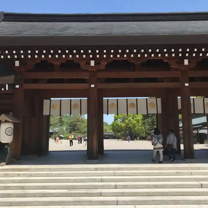 橿原神宮の山門・神門