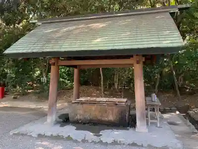 上知我麻神社（熱田神宮摂社）の手水舎