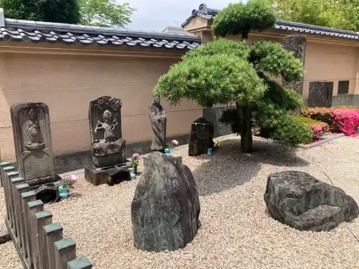 蓮花寺(東京都)