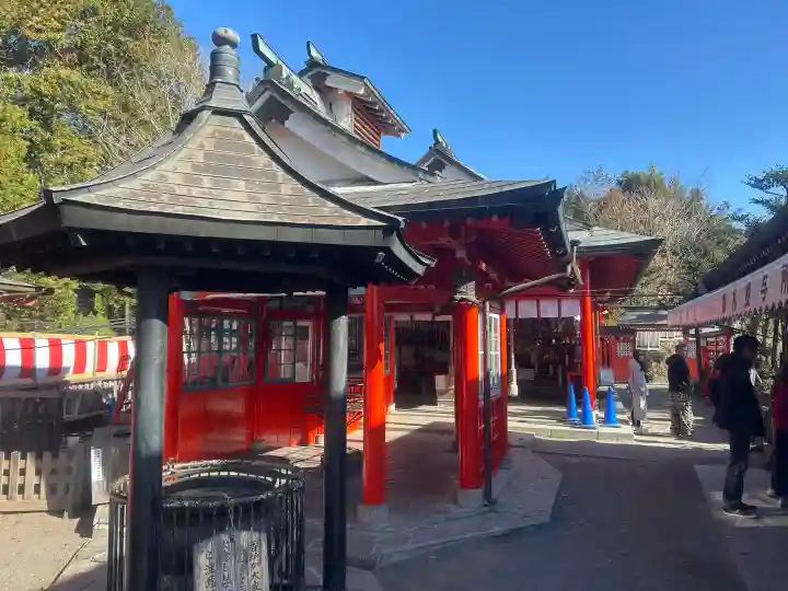 霞神社の{uncategorized: "未分類", other: "その他", undefined: "問題あり", building: "その他建物", grave: "お墓", sacred_gate: "鳥居", guardian: "狛犬", statue: "像", buddha: "仏像", history: "歴史", nature: "自然", garden: "庭園", animal: "動物", pagoda: "塔", temizu: "手水舎", mountain_gate: "山門・神門", sanctuary: "本殿・本堂", subordinate: "末社・摂社", art: "芸術", scenery: "景色", jizo: "地蔵", ema: "絵馬", goshuin: "御朱印", omikuji: "おみくじ", items: "授与品その他", amulet: "お守り", goshuincho: "御朱印帳", eats: "食事", festival: "お祭り", votive_dance: "神楽", shichigosan: "七五三参", wedding: "結婚式", experience: "体験その他", initially: "初詣", around: "周辺", anti_infection: "感染症対策"}