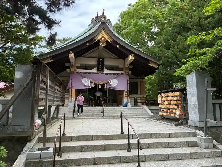 彌彦神社 (伊夜日子神社)(北海道)