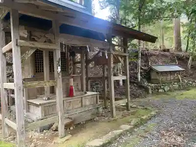 大原神社の{uncategorized: "未分類", other: "その他", undefined: "問題あり", building: "その他建物", grave: "お墓", sacred_gate: "鳥居", guardian: "狛犬", statue: "像", buddha: "仏像", history: "歴史", nature: "自然", garden: "庭園", animal: "動物", pagoda: "塔", temizu: "手水舎", mountain_gate: "山門・神門", sanctuary: "本殿・本堂", subordinate: "末社・摂社", art: "芸術", scenery: "景色", jizo: "地蔵", ema: "絵馬", goshuin: "御朱印", omikuji: "おみくじ", items: "授与品その他", amulet: "お守り", goshuincho: "御朱印帳", eats: "食事", festival: "お祭り", votive_dance: "神楽", shichigosan: "七五三参", wedding: "結婚式", experience: "体験その他", initially: "初詣", around: "周辺", anti_infection: "感染症対策"}