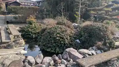 成就院の{uncategorized: "未分類", other: "その他", undefined: "問題あり", building: "その他建物", grave: "お墓", sacred_gate: "鳥居", guardian: "狛犬", statue: "像", buddha: "仏像", history: "歴史", nature: "自然", garden: "庭園", animal: "動物", pagoda: "塔", temizu: "手水舎", mountain_gate: "山門・神門", sanctuary: "本殿・本堂", subordinate: "末社・摂社", art: "芸術", scenery: "景色", jizo: "地蔵", ema: "絵馬", goshuin: "御朱印", omikuji: "おみくじ", items: "授与品その他", amulet: "お守り", goshuincho: "御朱印帳", eats: "食事", festival: "お祭り", votive_dance: "神楽", shichigosan: "七五三参", wedding: "結婚式", experience: "体験その他", initially: "初詣", around: "周辺", anti_infection: "感染症対策"}