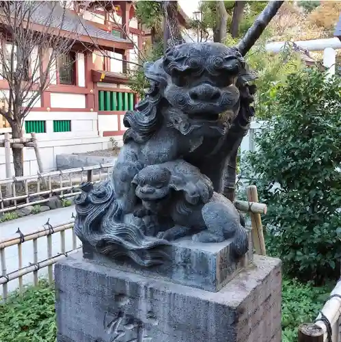 蒲田八幡神社の狛犬
