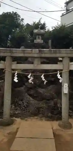 綾瀬稲荷神社(東京都)