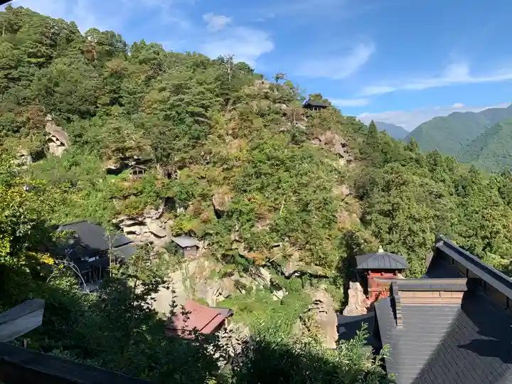 宝珠山 立石寺の景色