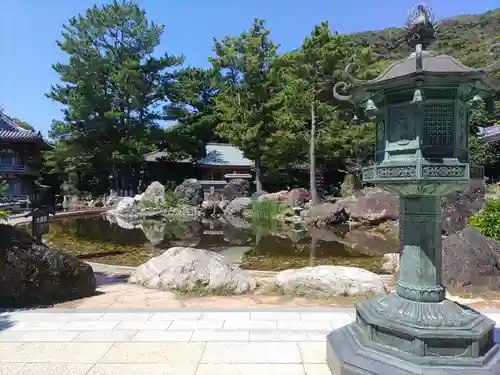 金剛福寺の庭園