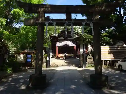 稲毛神社の鳥居