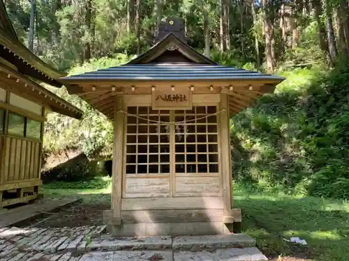 八乙女根尾神社の末社