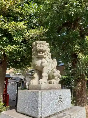 勝利八幡神社の狛犬