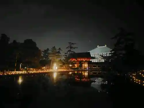 東大寺の{uncategorized: "未分類", other: "その他", undefined: "問題あり", building: "その他建物", grave: "お墓", sacred_gate: "鳥居", guardian: "狛犬", statue: "像", buddha: "仏像", history: "歴史", nature: "自然", garden: "庭園", animal: "動物", pagoda: "塔", temizu: "手水舎", mountain_gate: "山門・神門", sanctuary: "本殿・本堂", subordinate: "末社・摂社", art: "芸術", scenery: "景色", jizo: "地蔵", ema: "絵馬", goshuin: "御朱印", omikuji: "おみくじ", items: "授与品その他", amulet: "お守り", goshuincho: "御朱印帳", eats: "食事", festival: "お祭り", votive_dance: "神楽", shichigosan: "七五三参", wedding: "結婚式", experience: "体験その他", initially: "初詣", around: "周辺", anti_infection: "感染症対策"}