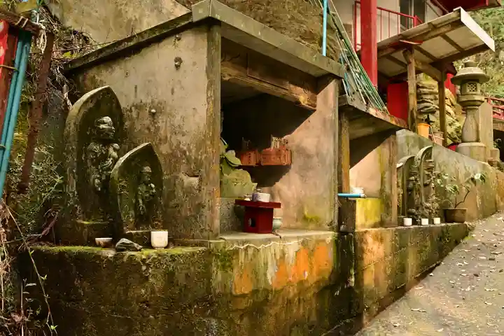 施法寺(東大寺末寺)(愛媛県)