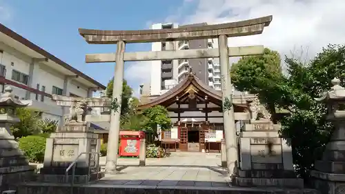 三輪神社の鳥居