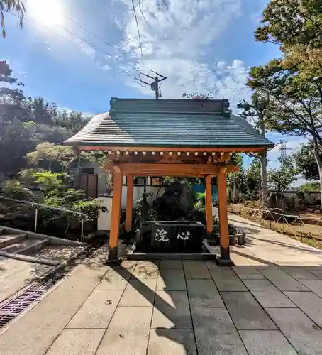 清涼寺の手水舎