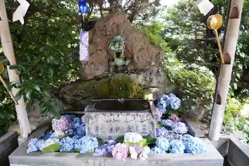 石母田　三吉神社の手水