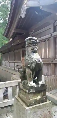 彌彦神社の狛犬