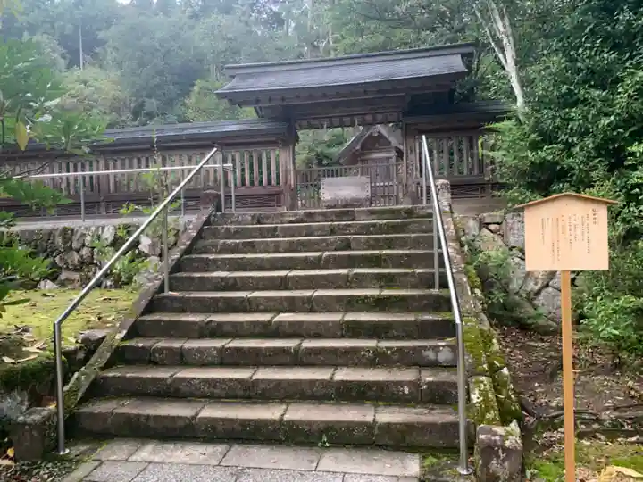 熊野大社の本殿・本堂