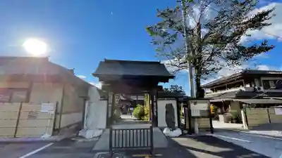西善寺の山門・神門