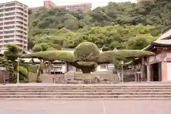 照國神社の庭園