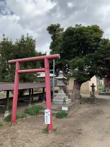 厳島神社の鳥居