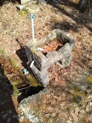 正一位川坂稲荷神社の手水舎