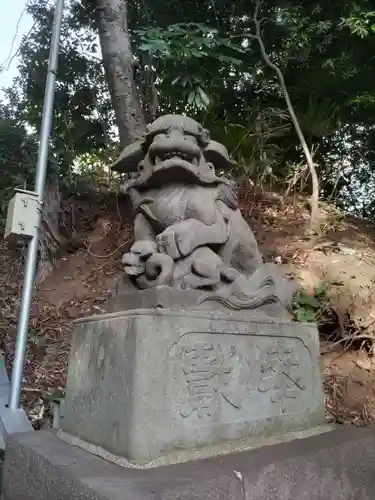 白旗神社の狛犬