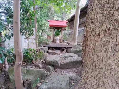 稲荷神社の末社