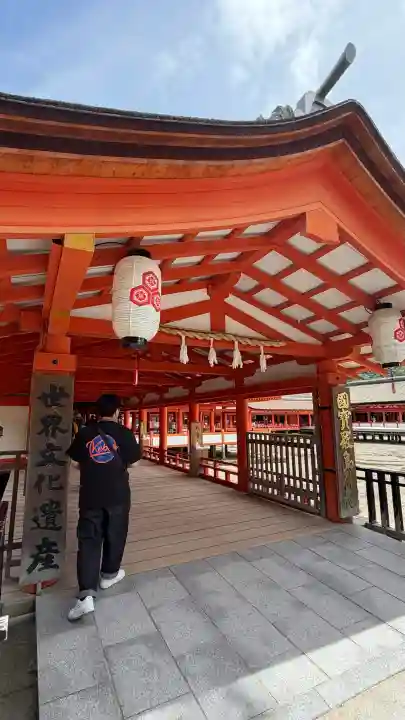 厳島神社(広島県)